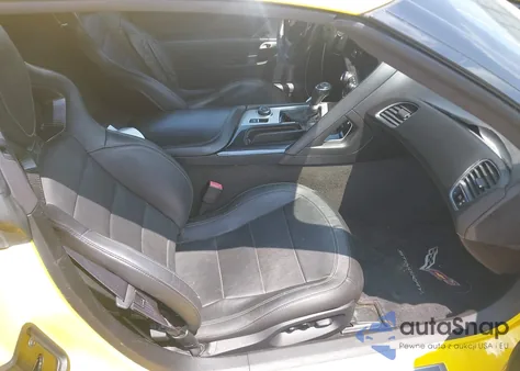 2015 Chevrolet Corvette Stingray Z51 z USA, uszkodzony, nr VIN 1G1YM2D77F5114446